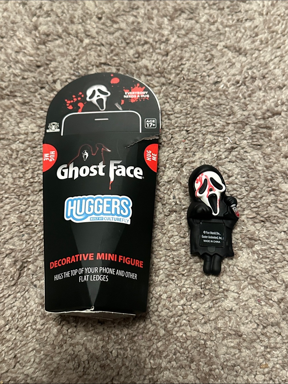 Scream Ghost Face Hugger - Bloody